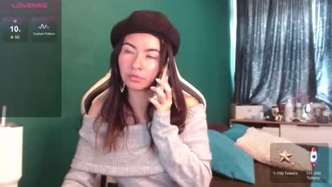 Alice online show from March 27, 3:34 pm