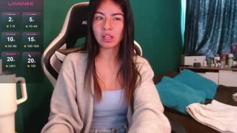 Alice online show from April 17, 4:43 pm