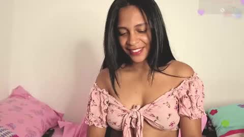 alice_parkerx online show from May 16, 10:36 am