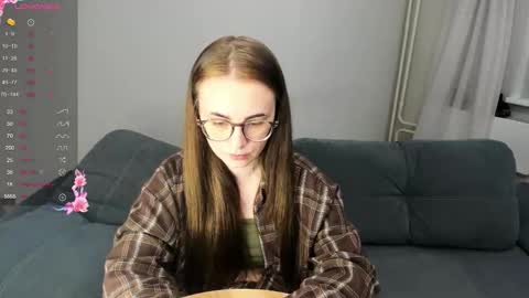 Alice online show from January 6, 12:09 pm