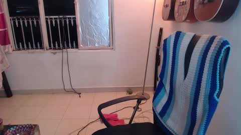 Alicia Aldara online show from October 14, 3:29 am