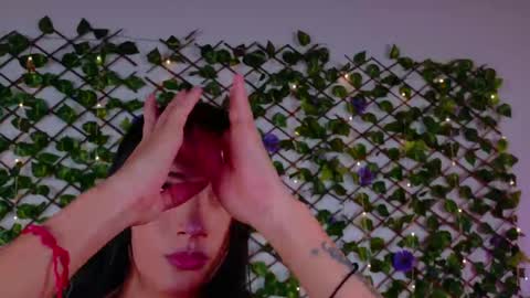 Snapshot of alice_rous21 chatting on May 10, 2:00 pm alice_rous21 online show from May 10, 2:00 pm