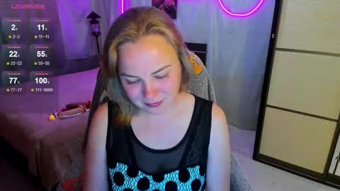 Alice online show from September 25, 4:32 pm