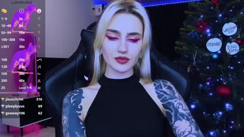 Snapshot of alice_specter chatting on December 18, 9:08 pm Alice online show from December 18, 9:08 pm