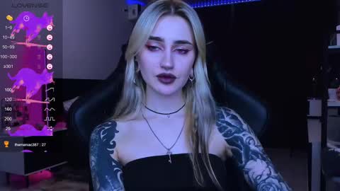 Snapshot of alice_specter chatting on March 12, 8:41 pm Alice online show from March 12, 8:41 pm