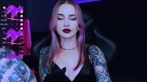 Snapshot of alice_specter chatting on September 15, 6:08 pm Alice online show from September 15, 6:08 pm