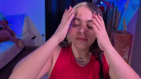 Snapshot of alice_star7 chatting on November 2, 8:00 pm Alice online show from November 2, 8:00 pm