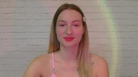 Alice online show from November 4, 5:45 pm