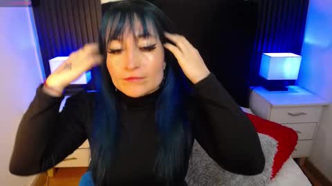 Alice online show from October 15, 7:14 pm