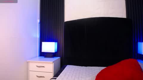 Alice online show from October 16, 7:04 pm