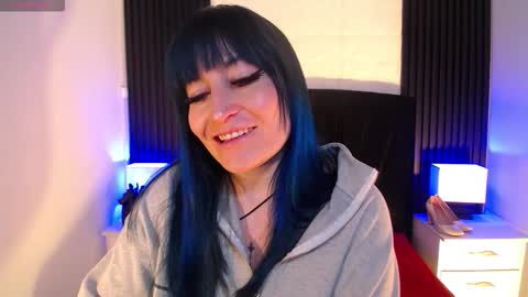 Alice online show from December 19, 7:32 pm