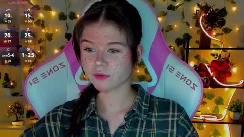 Alice online show from February 17, 6:47 pm