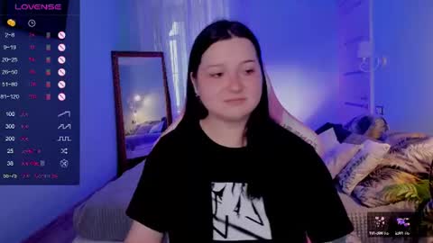 alice_weidel online show from July 24, 8:12 am