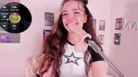 Alice online show from April 3, 9:57 pm