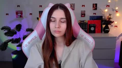 alicecharmy online show from February 20, 1:22 pm