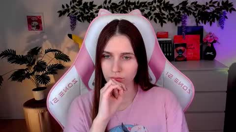 alicecharmy online show from March 24, 3:39 pm