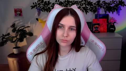 alicecharmy online show from March 26, 4:56 pm