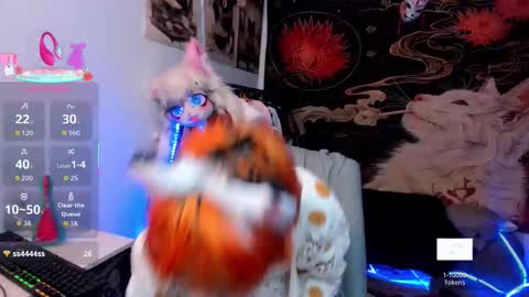 Snapshot of alicedangerxx chatting on February 8, 7:50 pm Alice Danger online show from February 8, 7:50 pm