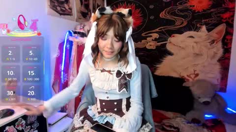 Snapshot of alicedangerxx chatting on February 11, 8:03 pm Alice Danger online show from February 11, 8:03 pm