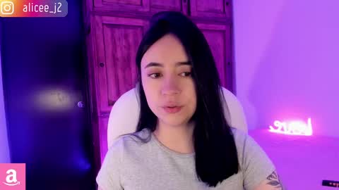 Aliceee  ..   97YP9VWGZHrefnav wishlist lists 1 online show from February 17, 6:04 pm