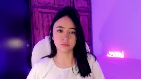 Aliceee  ..   97YP9VWGZHrefnav wishlist lists 1 online show from February 21, 5:09 pm