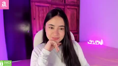 Snapshot of alicee_2 chatting on July 17, 9:08 pm Aliceee .. 97YP9VWGZHrefnav wishlist lists 1 online show from July 17, 9:08 pm