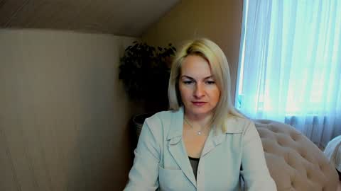 Alicee online show from December 12, 10:13 am