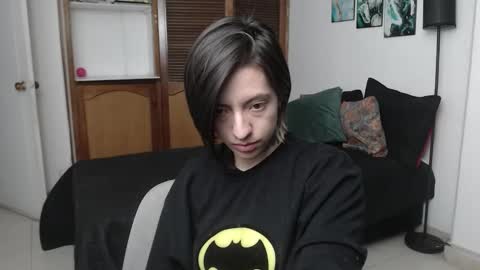 alicee_logan_ online show from December 4, 2:10 am