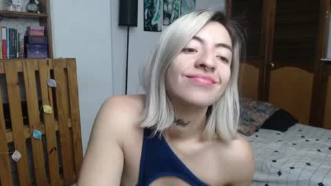 alicee_logan_ online show from July 14, 1:08 am
