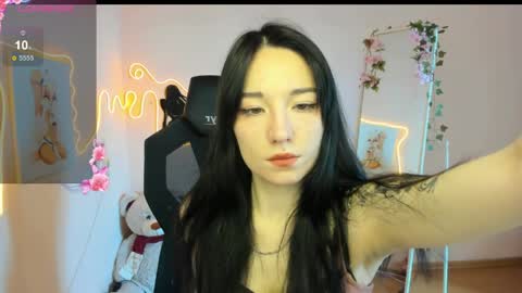 Alice online show from April 3, 2:53 am