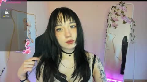 Alice online show from April 12, 7:13 am