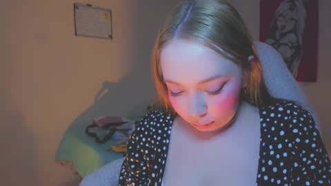  Dino nugget online show from March 9, 5:06 pm