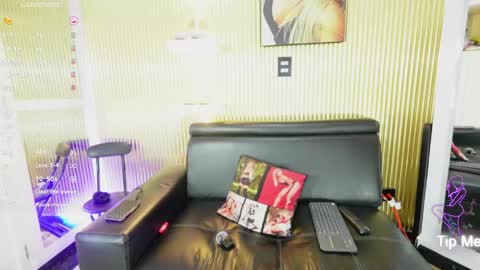 Allice online show from May 28, 5:54 pm