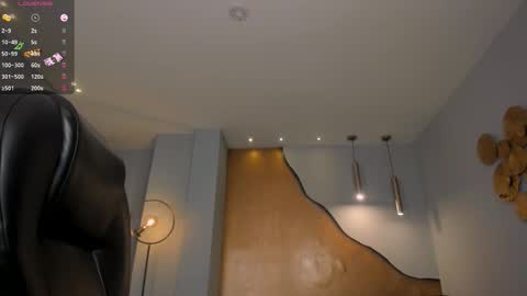 Alice online show from October 16, 6:53 pm