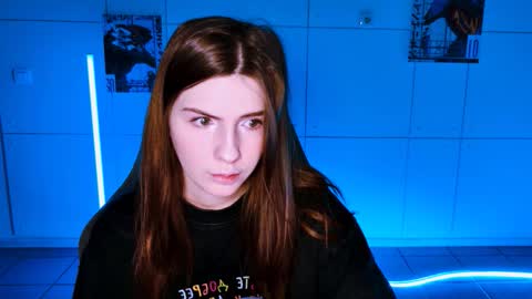 Alice online show from October 17, 5:10 am