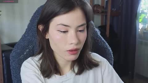 Snapshot of alicekit chatting on February 4, 10:21 am Alice vacation online show from February 4, 10:21 am