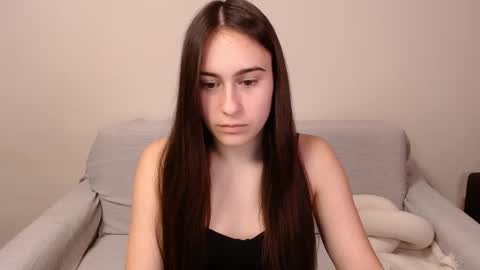 alicekollt online show from December 26, 9:37 pm