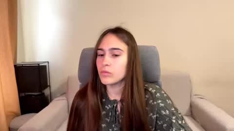 alicekollt online show from October 13, 8:14 am