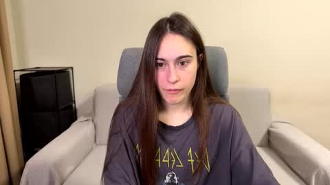 alicekollt online show from March 18, 8:45 pm