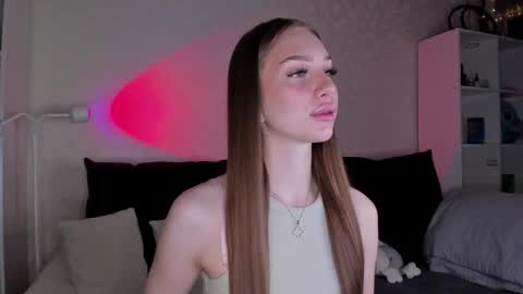 Alice online show from November 21, 4:44 am