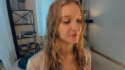 Serena online show from February 21, 8:37 am