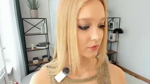 Serena online show from March 18, 9:56 am