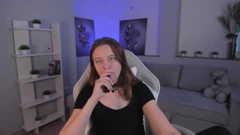 Alice online show from October 16, 2:12 am