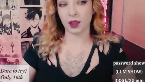 aliceriddle1 online show from March 10, 11:21 pm