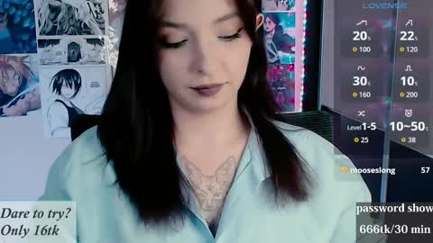 aliceriddle1 online show from April 27, 10:08 pm