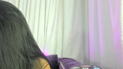 Alice online show from November 28, 7:05 pm