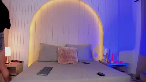 ALICE online show from December 14, 11:37 am