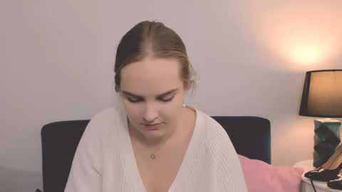 alicesensitive online show from January 16, 1:15 pm