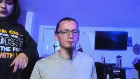 Snapshot of alicesrabbit chatting on January 3, 2:21 am Ms. Alice and Mr. Rabbit online show from January 3, 2:21 am