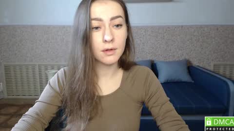 Snapshot of alicewonderful22 chatting on January 13, 10:03 am Alice online show from January 13, 10:03 am